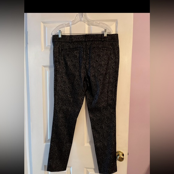 NWT New York & Co Audrey pants.  Black with metallic threading Size 14 - Picture 2 of 4
